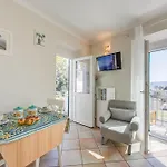דירה Nido Belvedere Ac And View - Happy